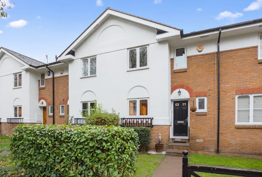 Property photo 1 of 20