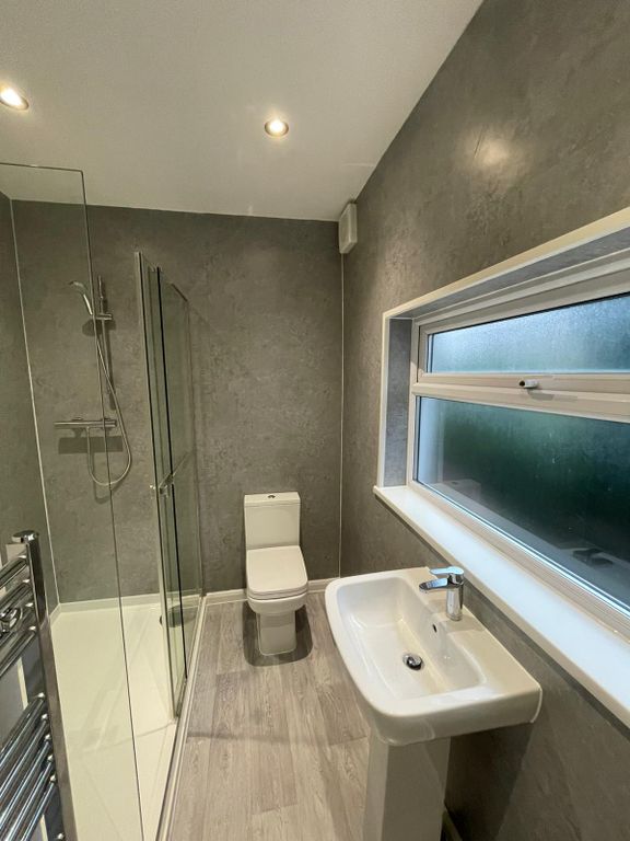 Property photo 3 of 7 Photo