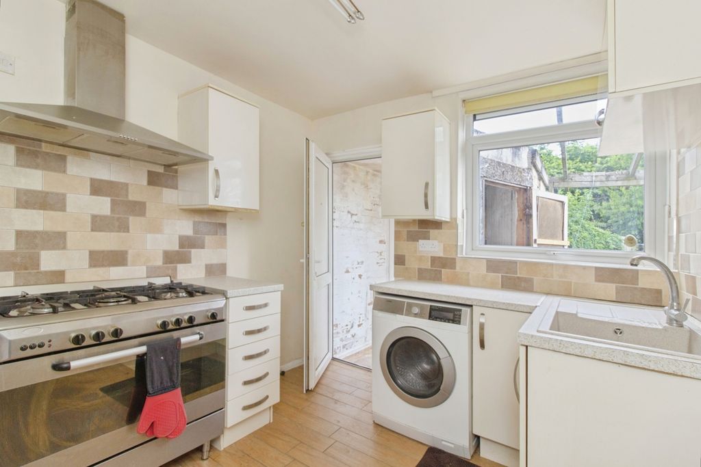 Property photo 1 of 17 Photo