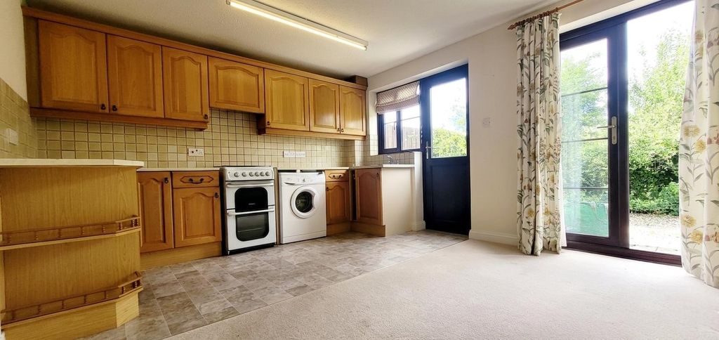 Property photo 3 of 13 Number 4.Png