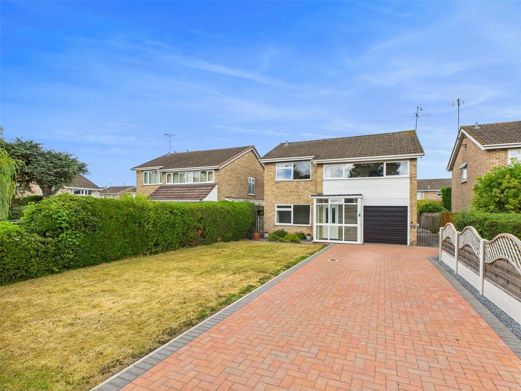 Property photo 1 of 24 Picture No. 34