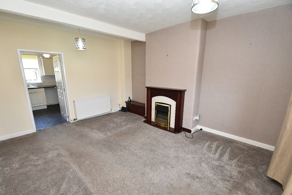 Property photo 3 of 15 5070113