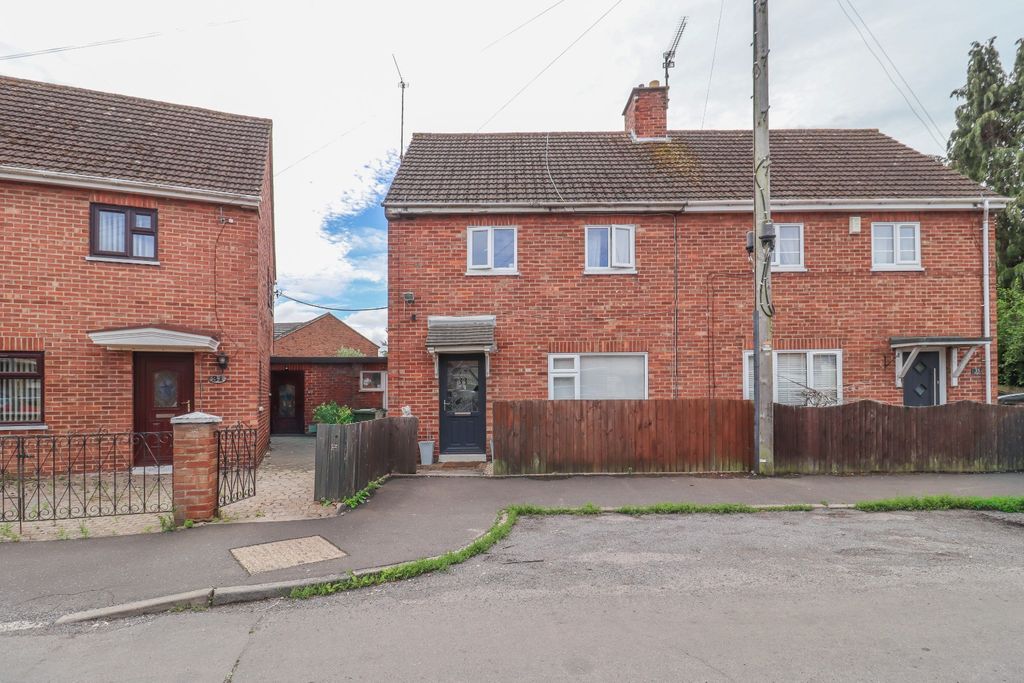 Property photo 1 of 13 5214781