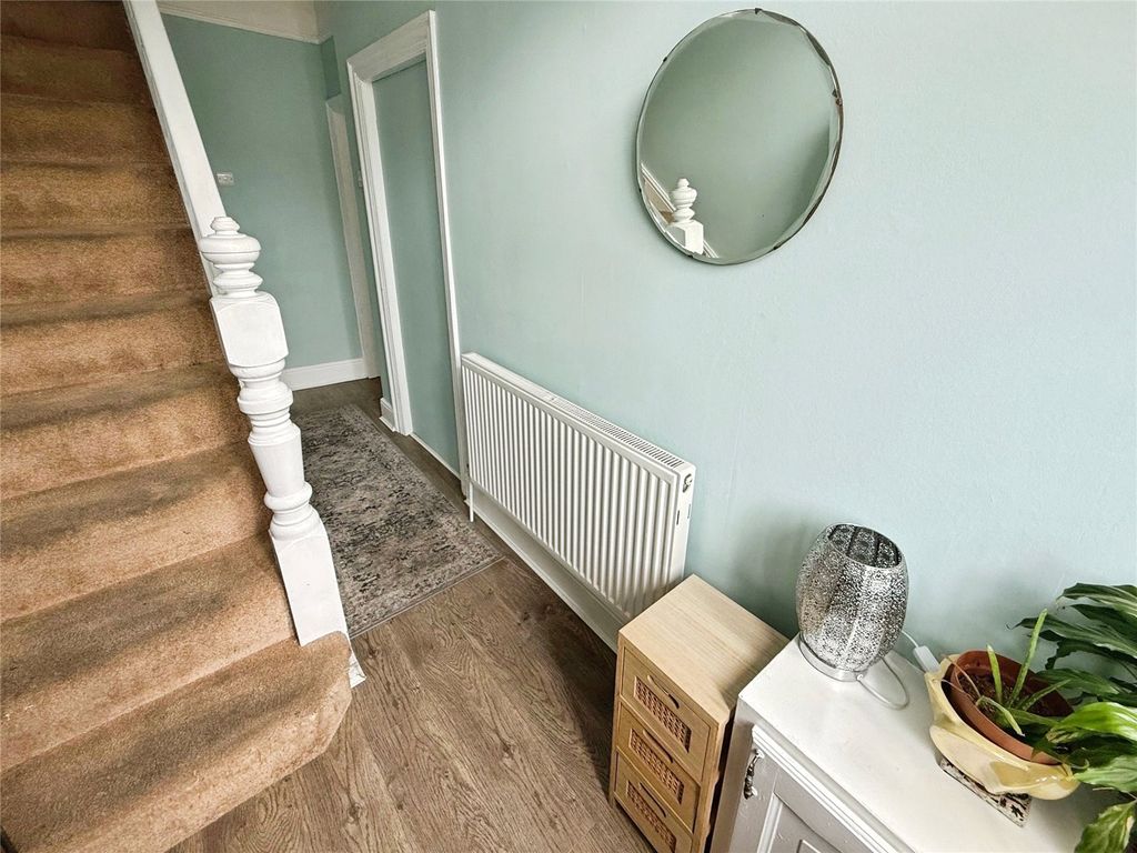 Property photo 3 of 20 Picture No. 21