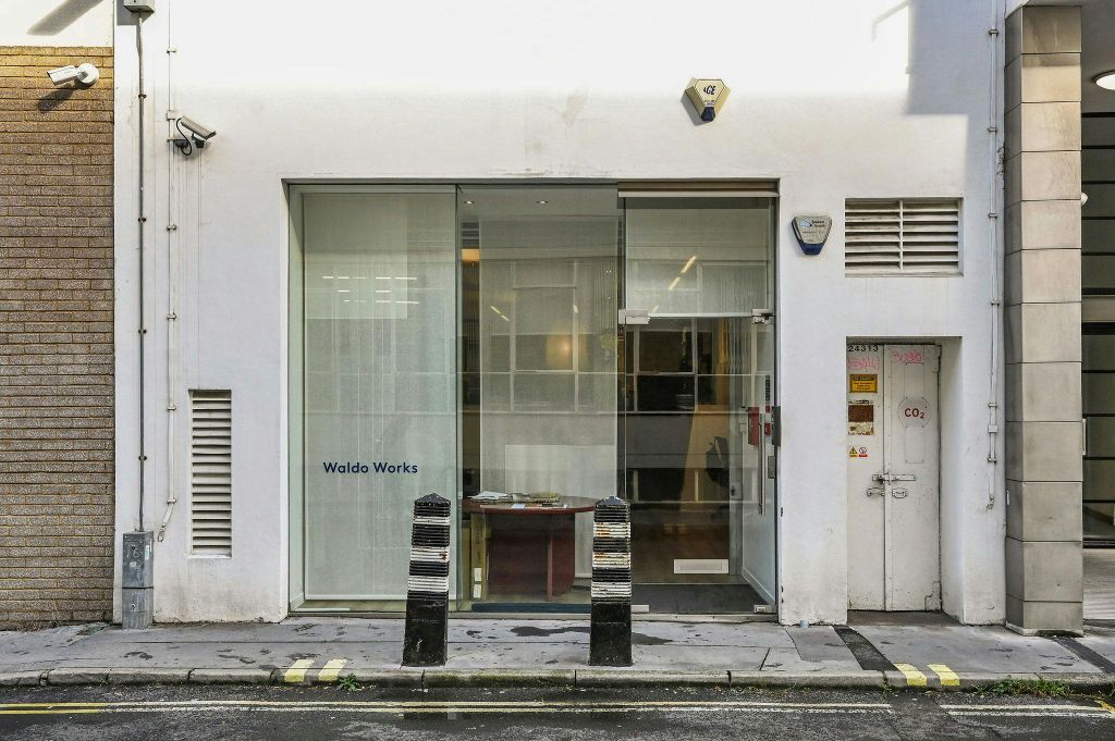 Property photo 2 of 12 Olbc66Saffronhill12.Jpg