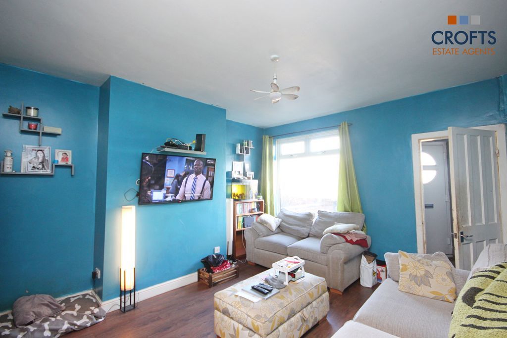 Property photo 2 of 10 Lounge