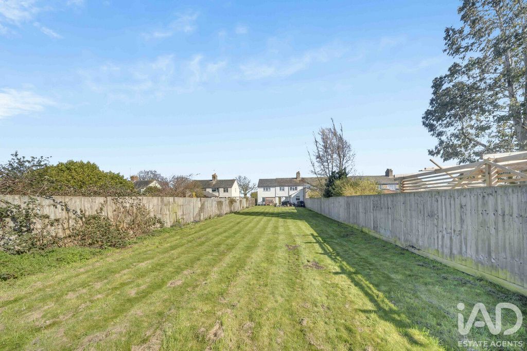 Property photo 3 of 30