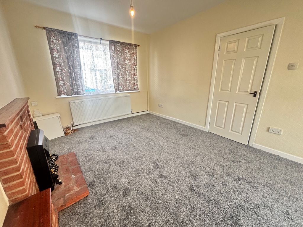 Property photo 3 of 11 Image