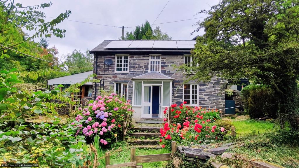 Property photo 2 of 31