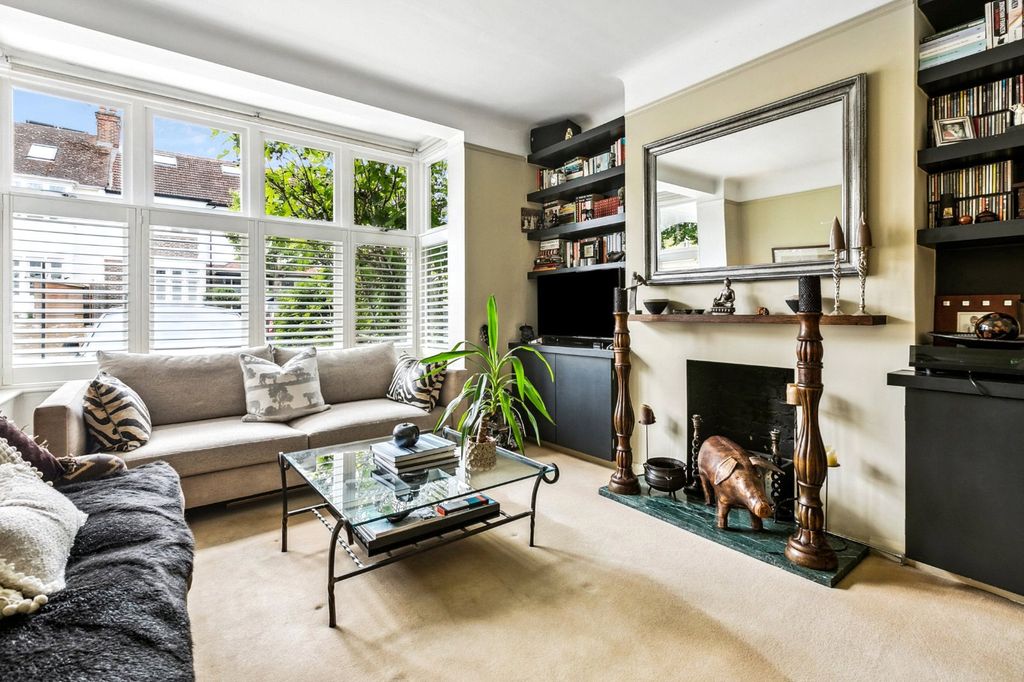 Property photo 2 of 11 Reception Room