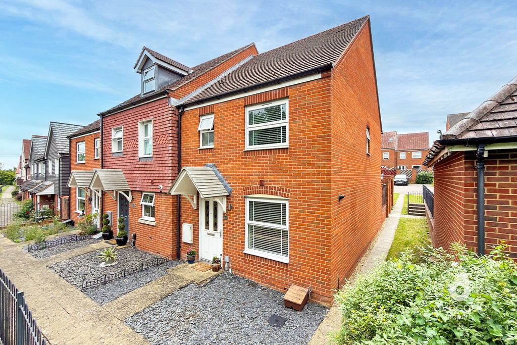 Property photo 1 of 12 5216411