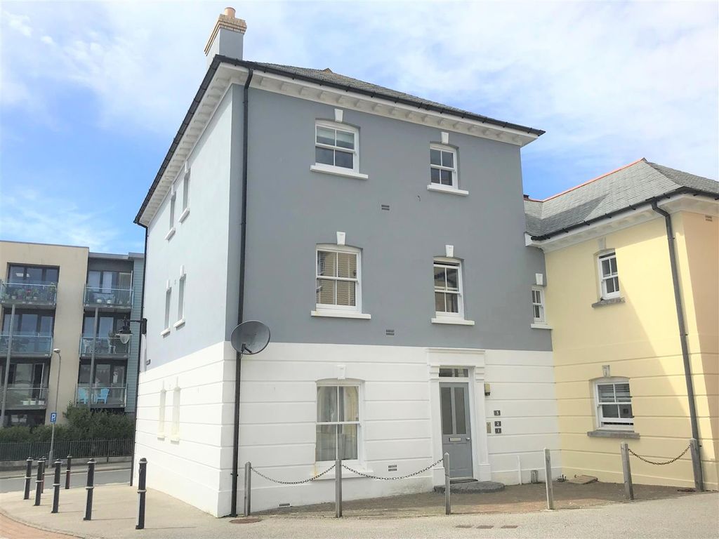 Property photo 1 of 7 Bezant Place