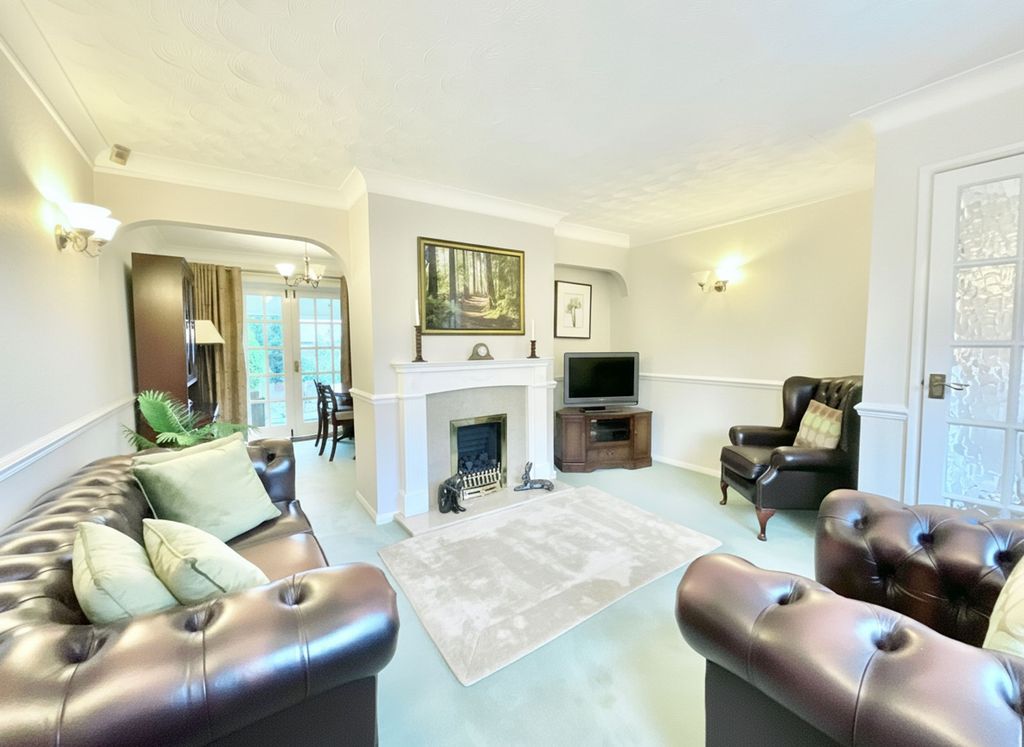 Property photo 2 of 16