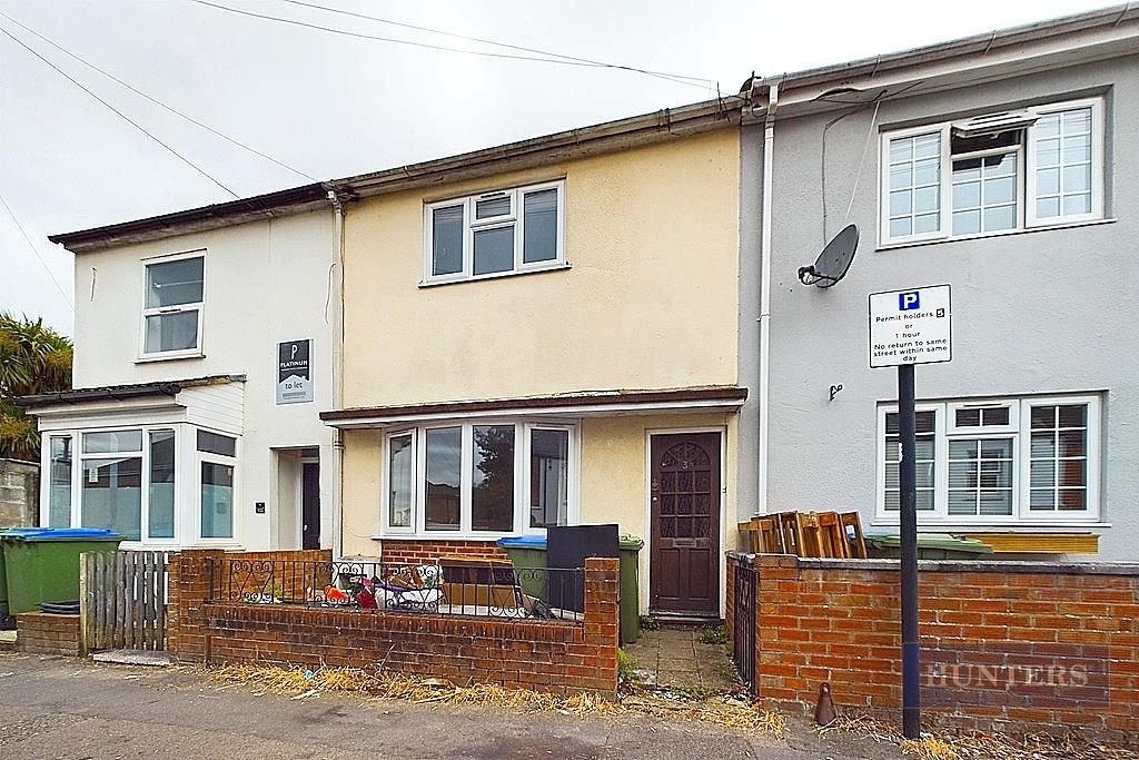 Property photo 1 of 12 Cam01635G0-Pr0246-Still012.Jpg