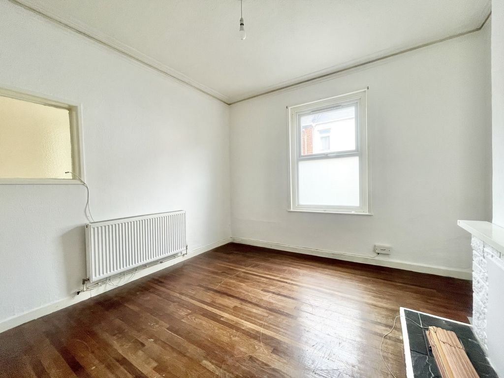Property photo 3 of 19 Photo 3