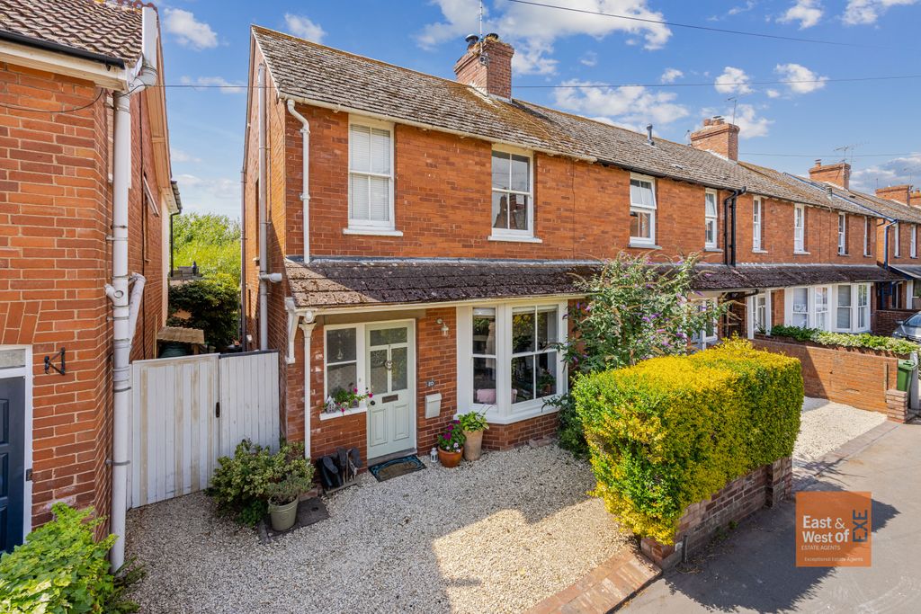 Property photo 1 of 14 A03 - 20 Parkfield Road Topsham - 260722
