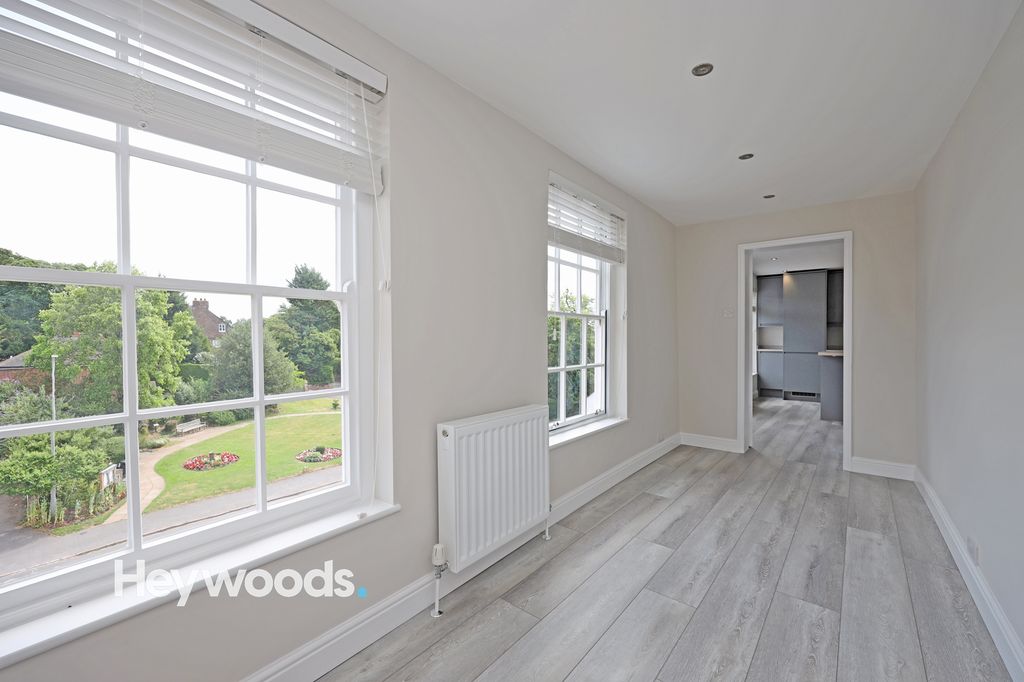 Property photo 3 of 23 0F1A3252