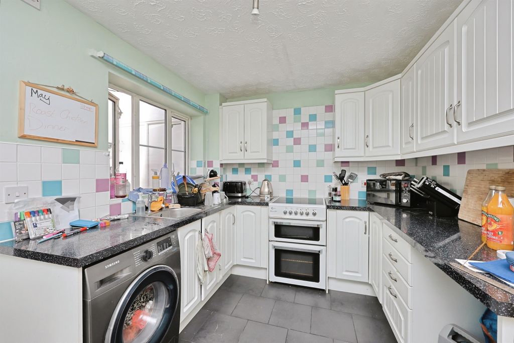 Property photo 2 of 14