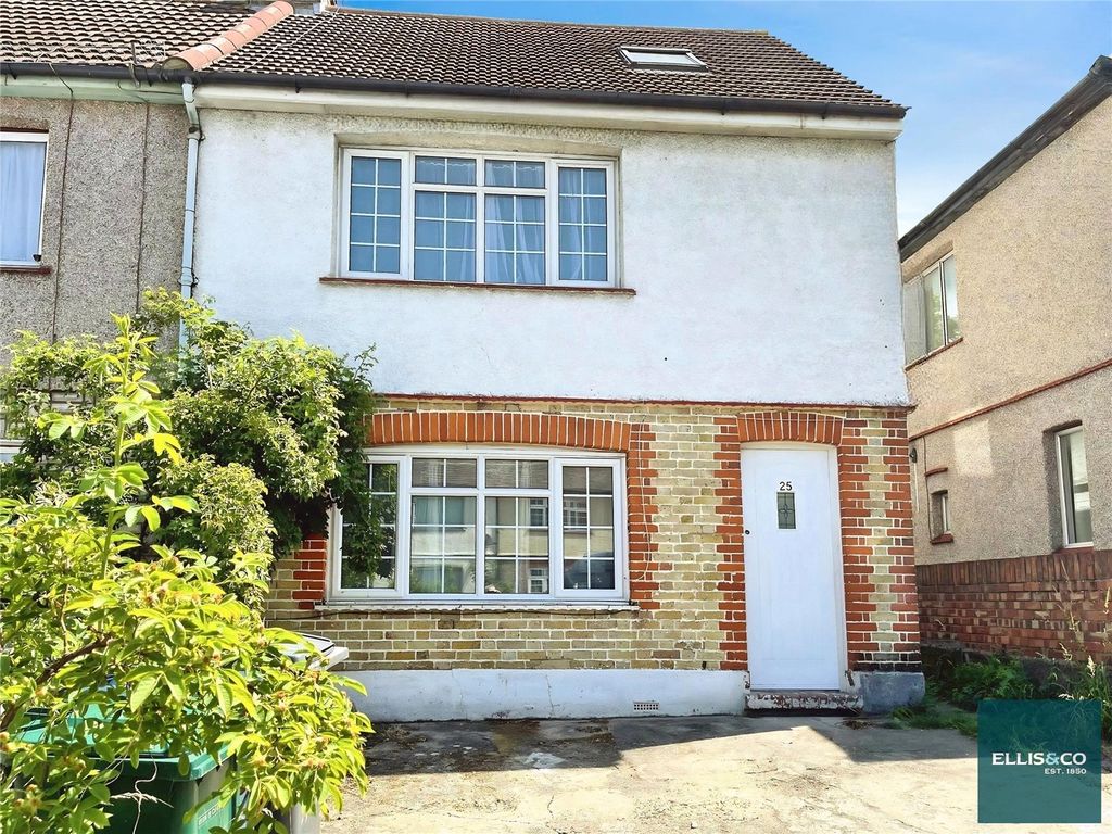 Property photo 3 of 11 Picture No. 19