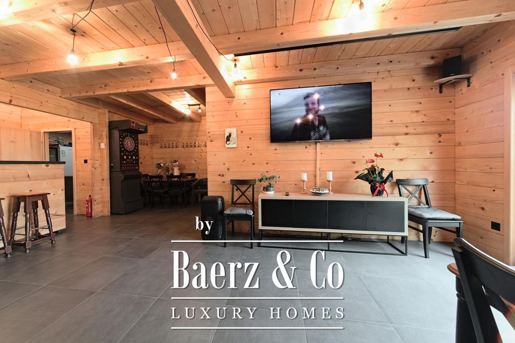 Property photo 1 of 27