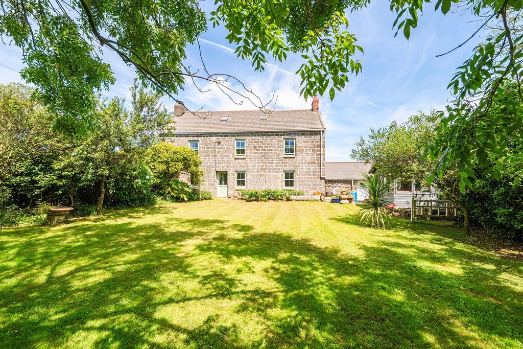 Property photo 1 of 20