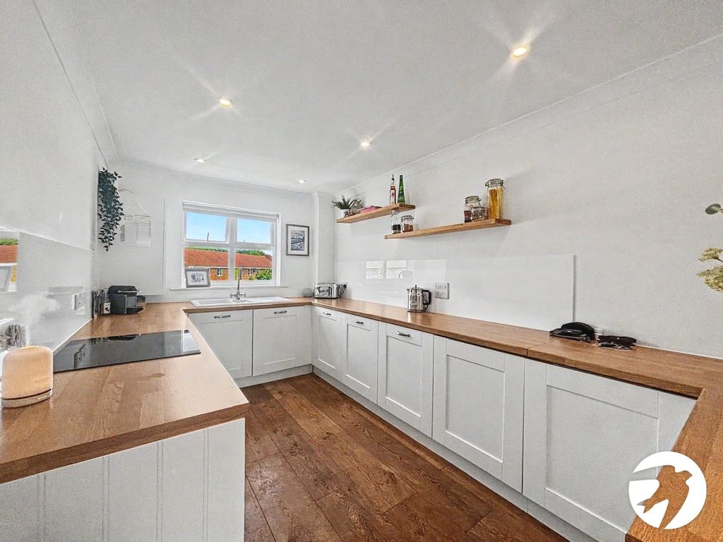 Property photo 3 of 13 Picture No. 20