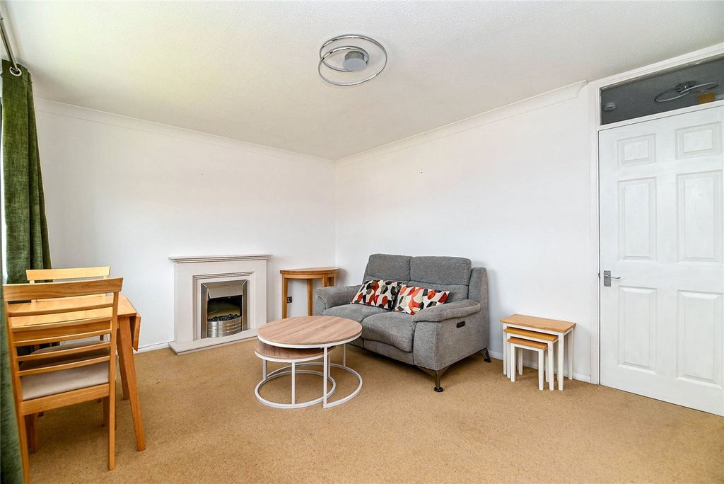 Property photo 2 of 15 Picture No. 03