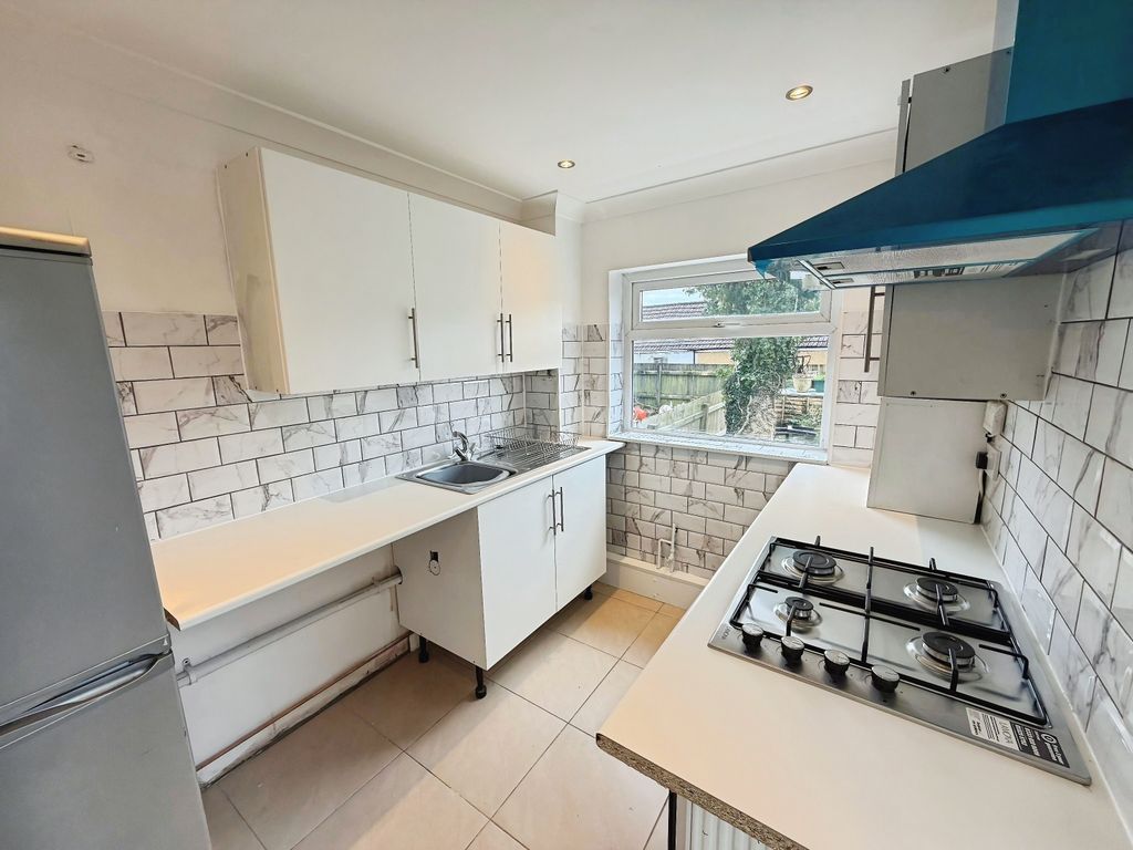 Property photo 2 of 17 Balcony