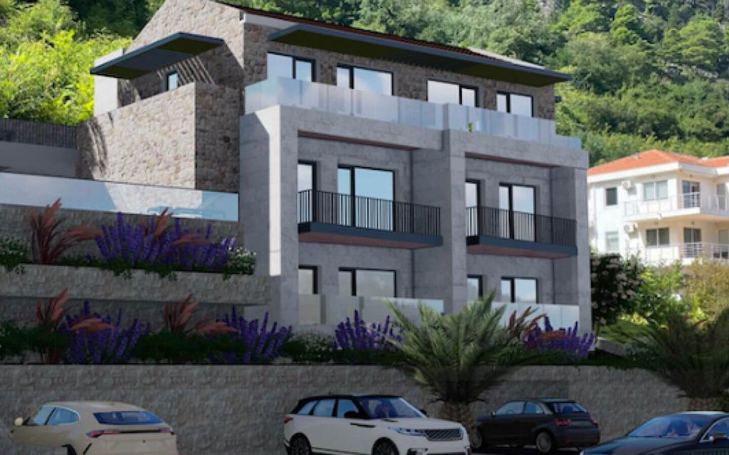 Property photo 2 of 36 <Alttext/>