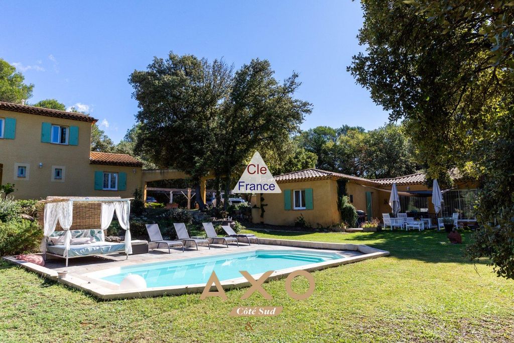 Property photo 2 of 25