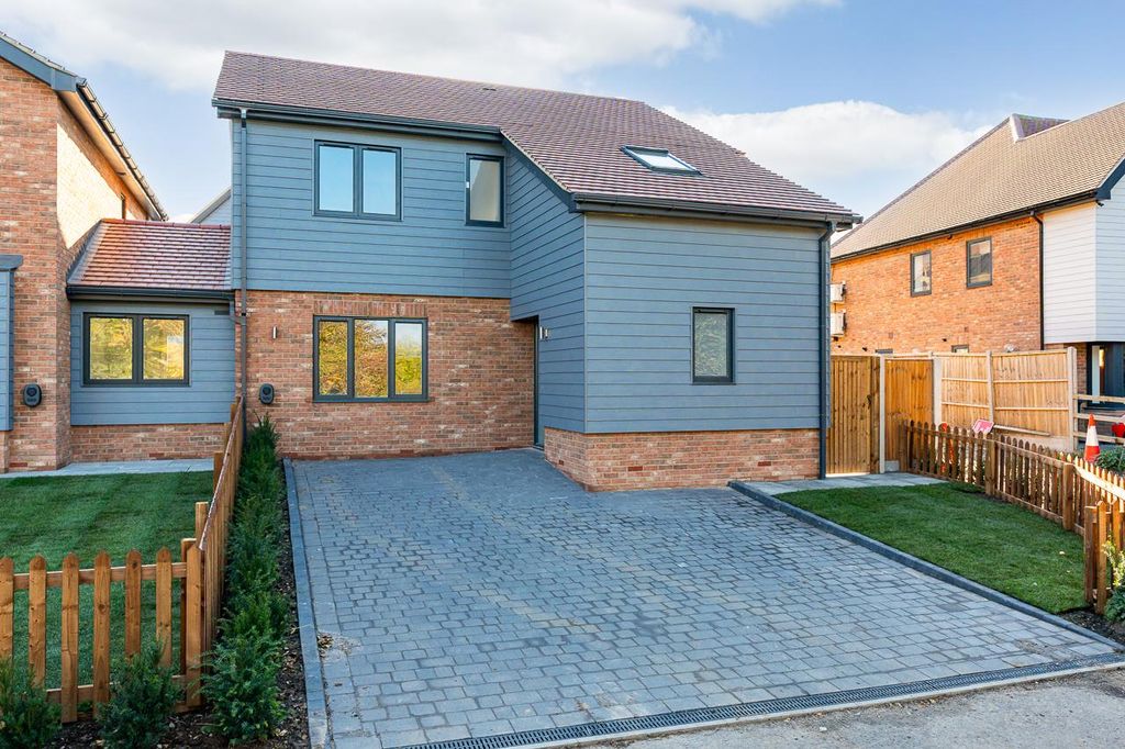 Property photo 1 of 26 External-S.Jpg