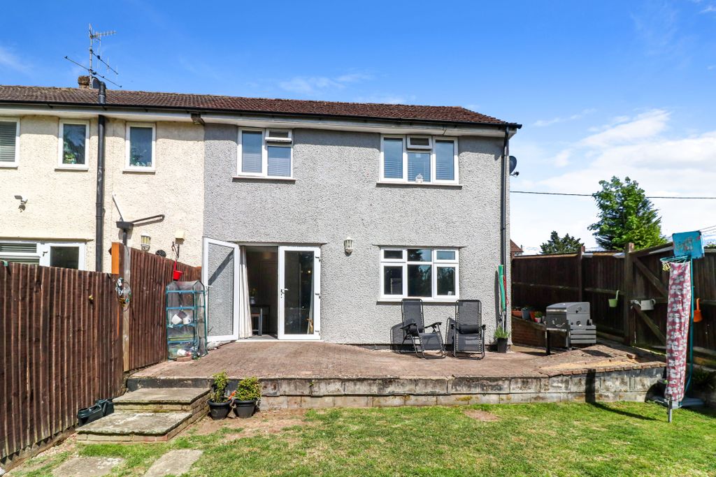 Property photo 3 of 19
