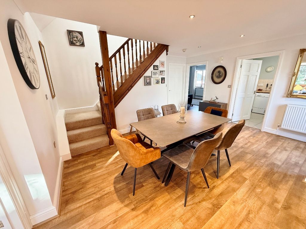 Property photo 3 of 23 Picture 3