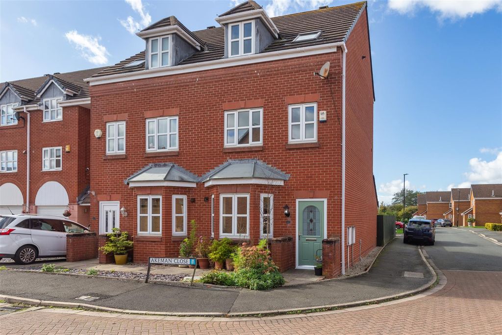 Property photo 1 of 22
