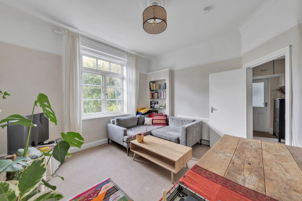 Property photo 2 of 10 Dsc09870