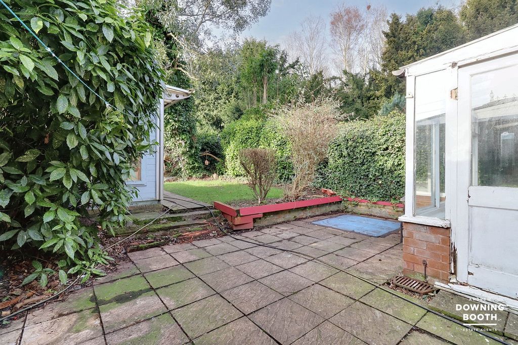 Property photo 2 of 21