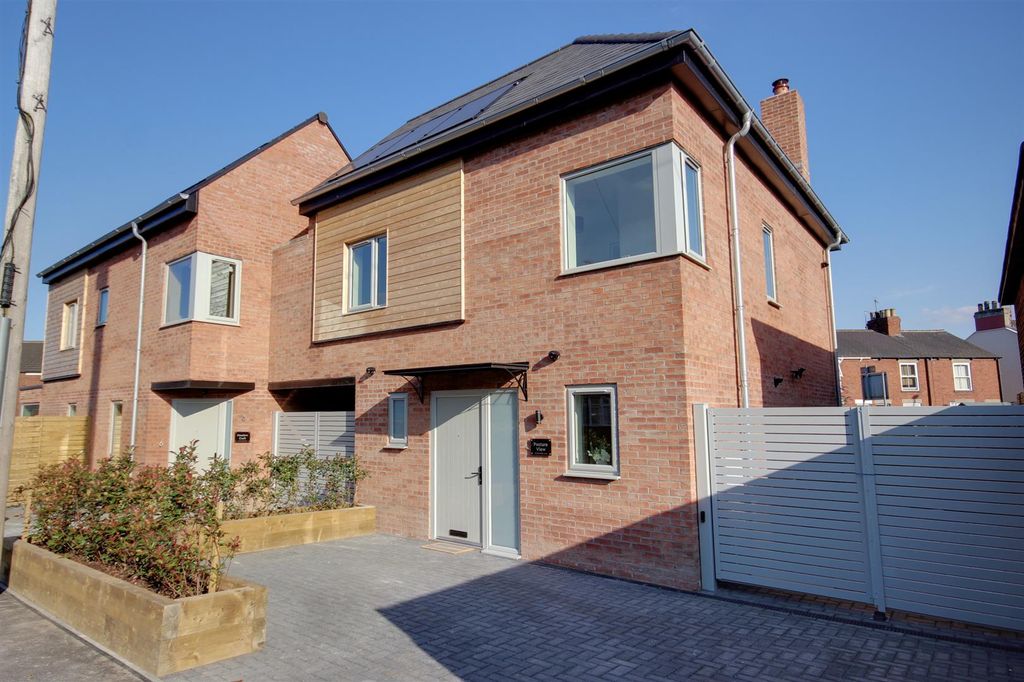 Property photo 2 of 19 Pasture View (1).Jpg