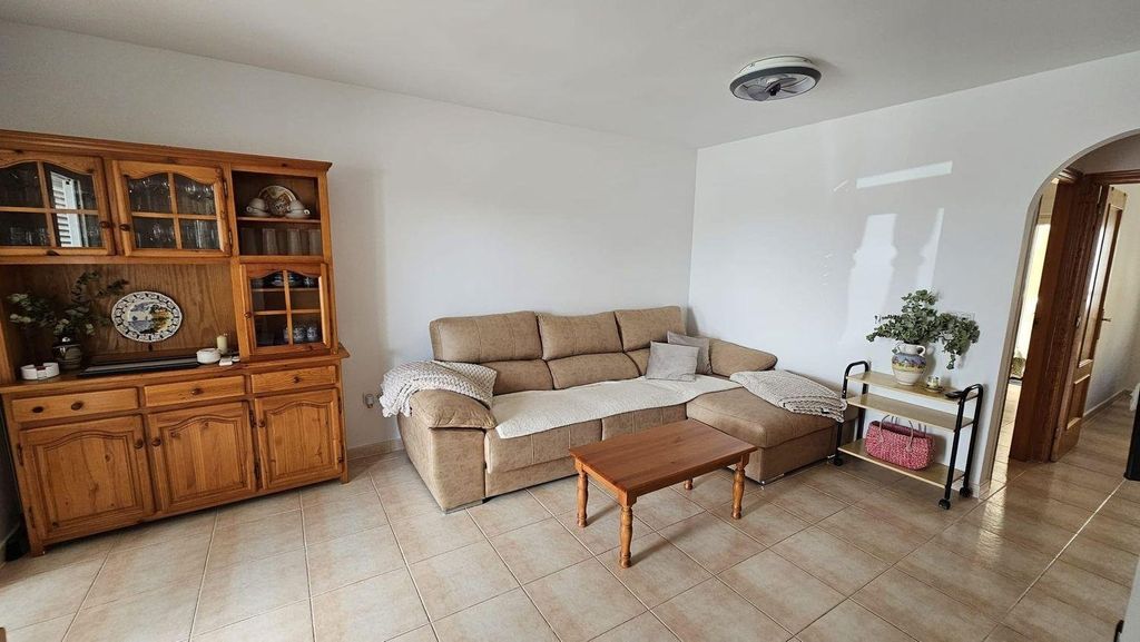 Property photo 2 of 29