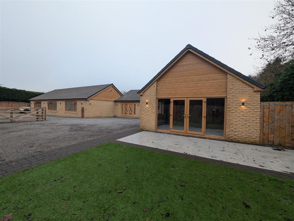 Property photo 1 of 23 Pxl_20251203_120115779.Jpg