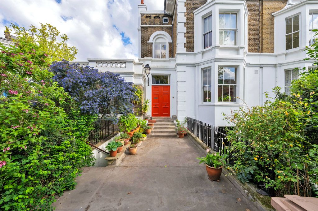 Property photo 1 of 10 Picture No. 22