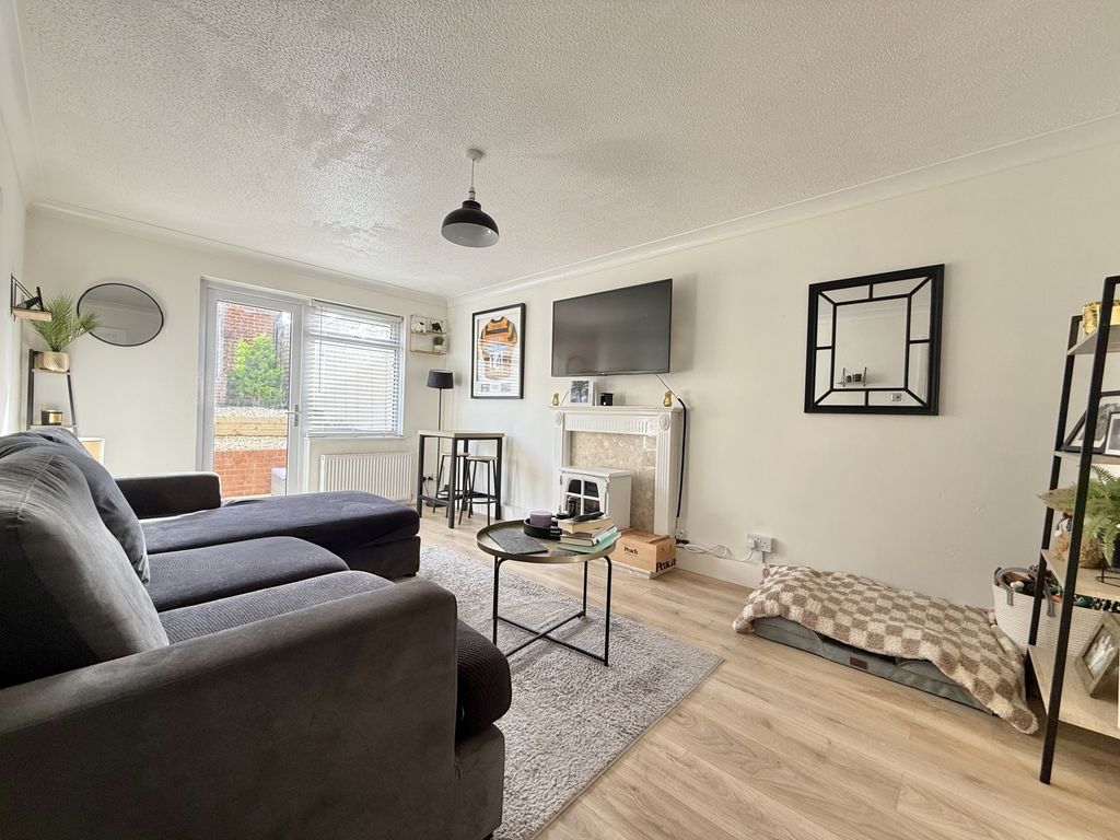 Property photo 2 of 20 Photo 5