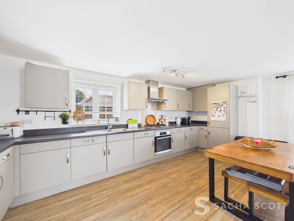 Property photo 1 of 18 Kitchen Area