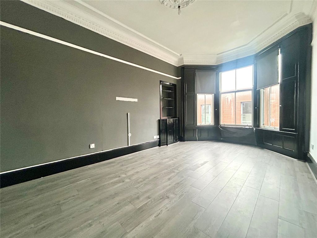 Property photo 2 of 10 Picture No. 05