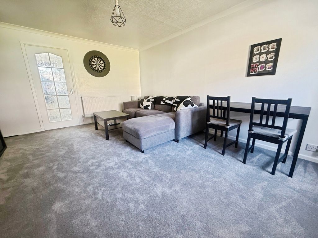 Property photo 2 of 9 Pbox-Img.Jpg
