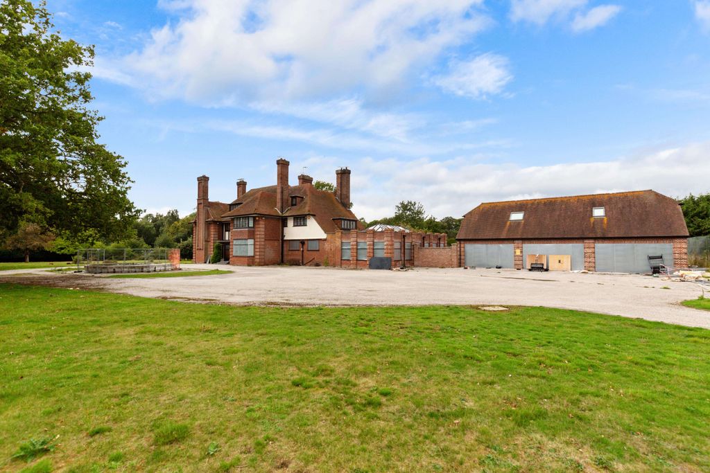 Property photo 2 of 34 Davali House, Crow Lane, Tendring, Essex, Co16 9Ap