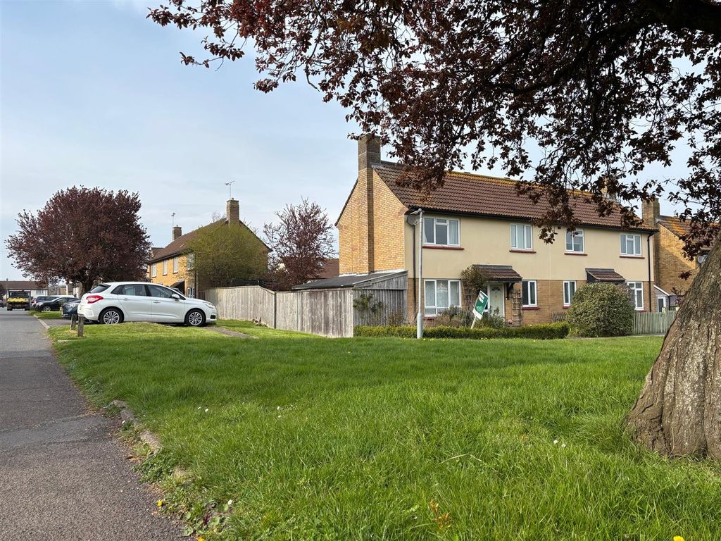 Property photo 1 of 17 New Parking.Jpg