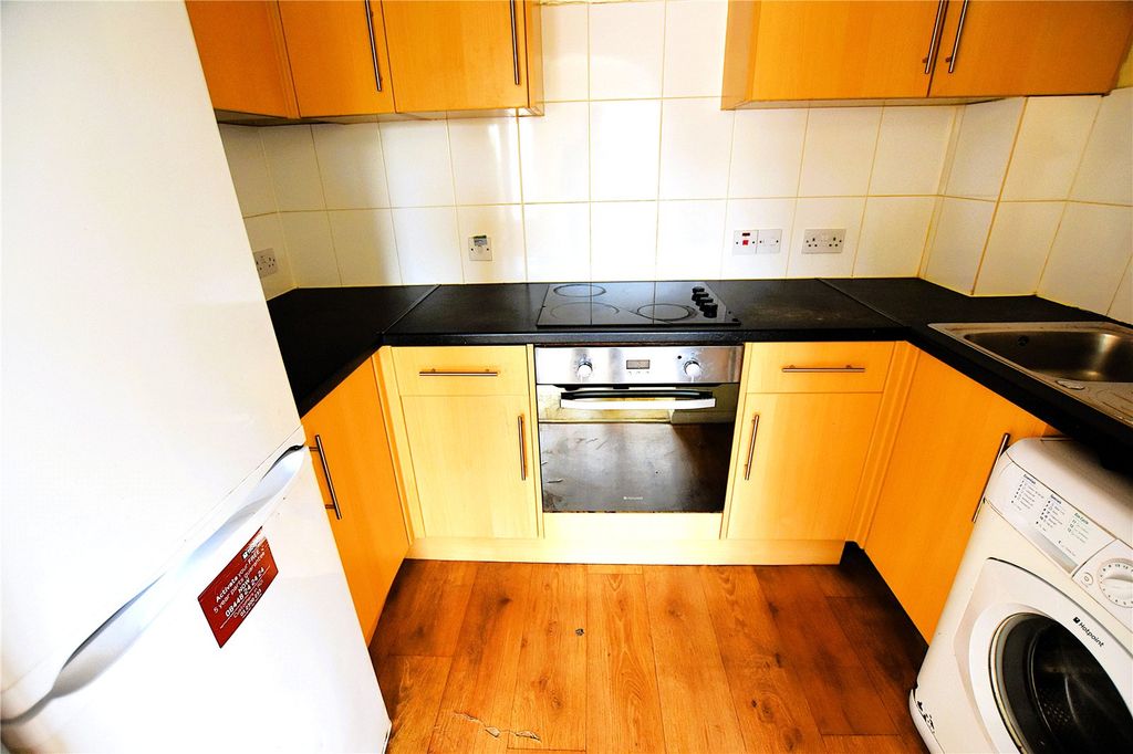 Property photo 3 of 10 Picture No. 10