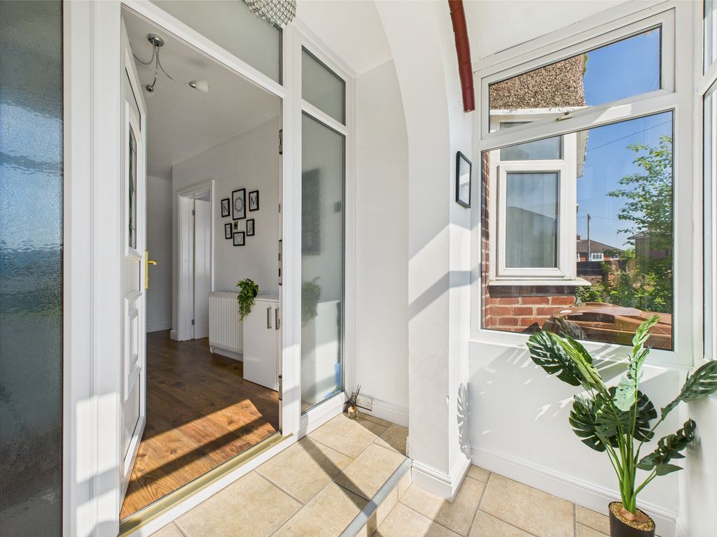 Property photo 2 of 38