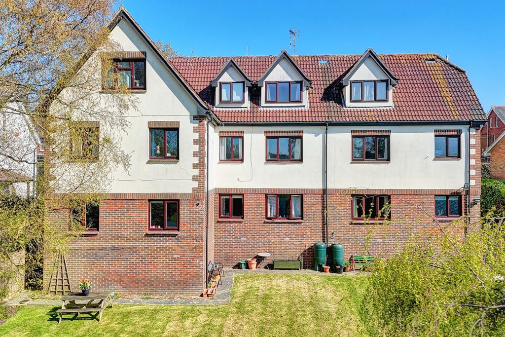 Additional image 14 of 2 bed flat for saleHailsham Road, Heathfield TN21