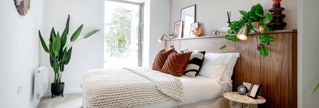 Property photo 3 of 5 Interior Bedroom Image At Trent Park